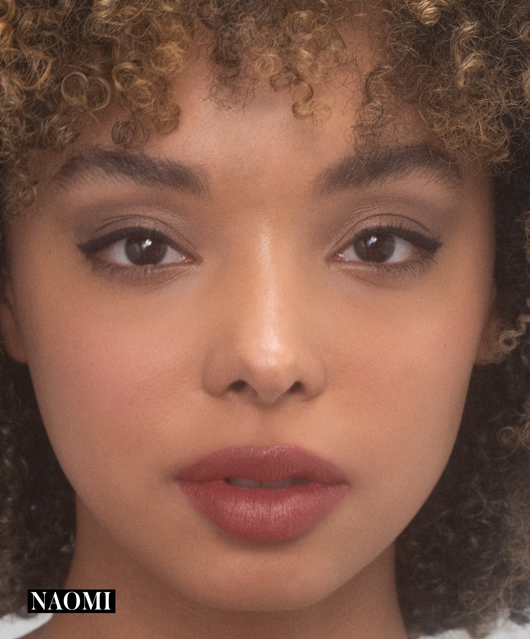 Legendary Serum Lipstick