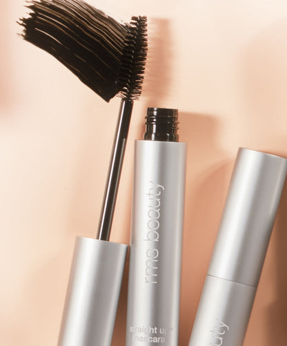 Straight Up™ Volumizing Peptide Mascara